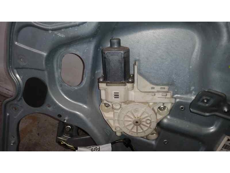 Recambio de elevalunas delantero derecho para ford focus berlina (cap) ghia referencia OEM IAM  2 PINS ELECTRICO