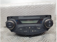 Recambio de mando climatizador para toyota yaris active hybrid referencia OEM IAM 559000D340  
