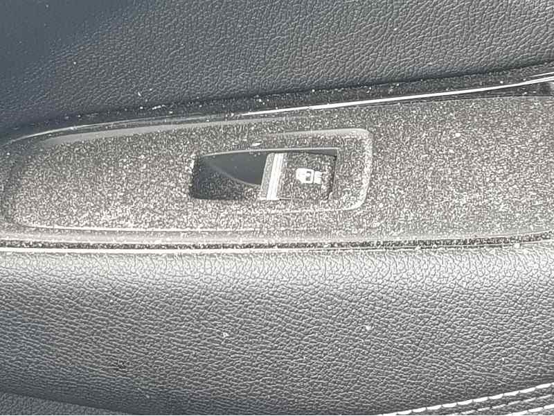 Recambio de mando elevalunas delantero derecho para renault austral techno referencia OEM IAM 809619009R  