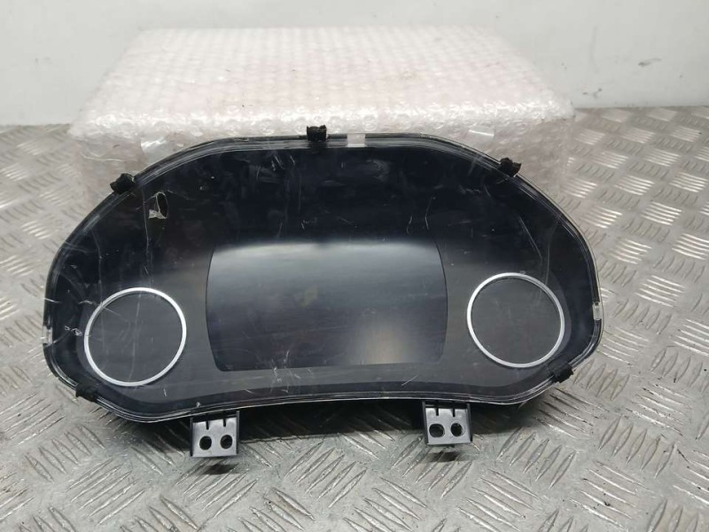 Recambio de cuadro instrumentos para dr 5.0 hybrido glp referencia OEM IAM P83001205818 701000036AB 