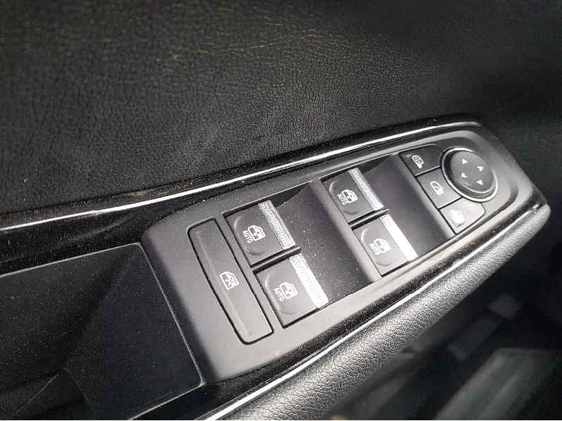 Recambio de mando elevalunas delantero izquierdo para renault austral techno referencia OEM IAM 809612496R  C/ MANDO RETROVISOR