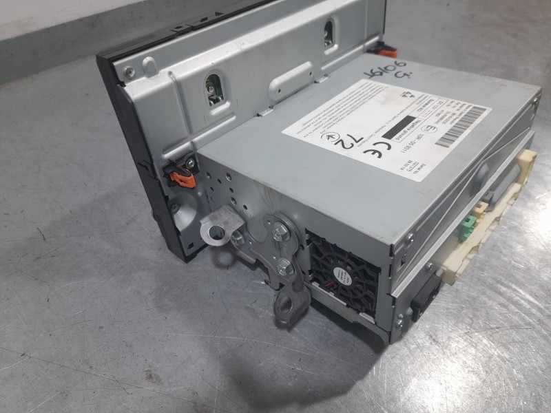 Recambio de sistema navegacion gps para toyota corolla (e21) hybrid active referencia OEM IAM 8614002720 027375 