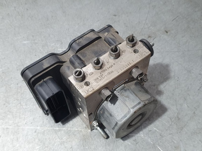 Recambio de abs para renault clio iv dynamique referencia OEM IAM 476608428R 269531 BOSCH