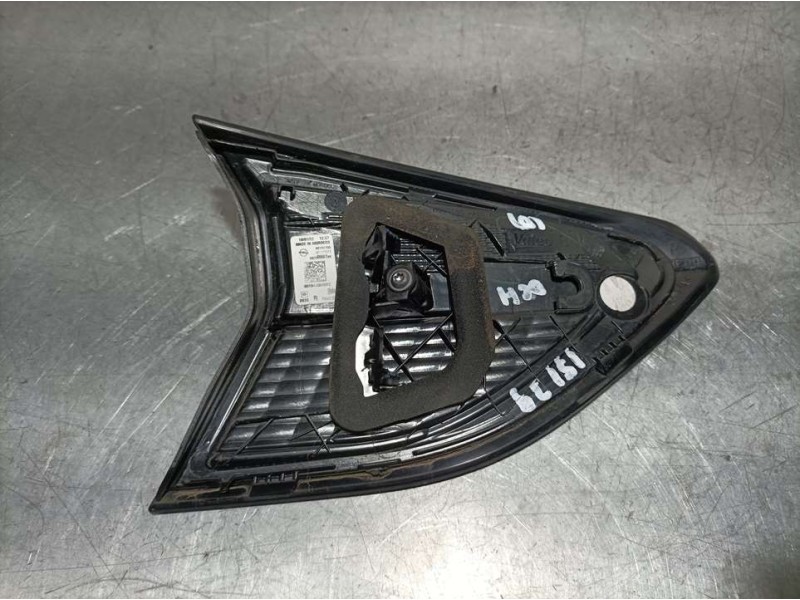 Recambio de piloto trasero derecho para opel corsa f edition referencia OEM IAM 9830096180 90194155 INTERIOR ROZADO VALEO