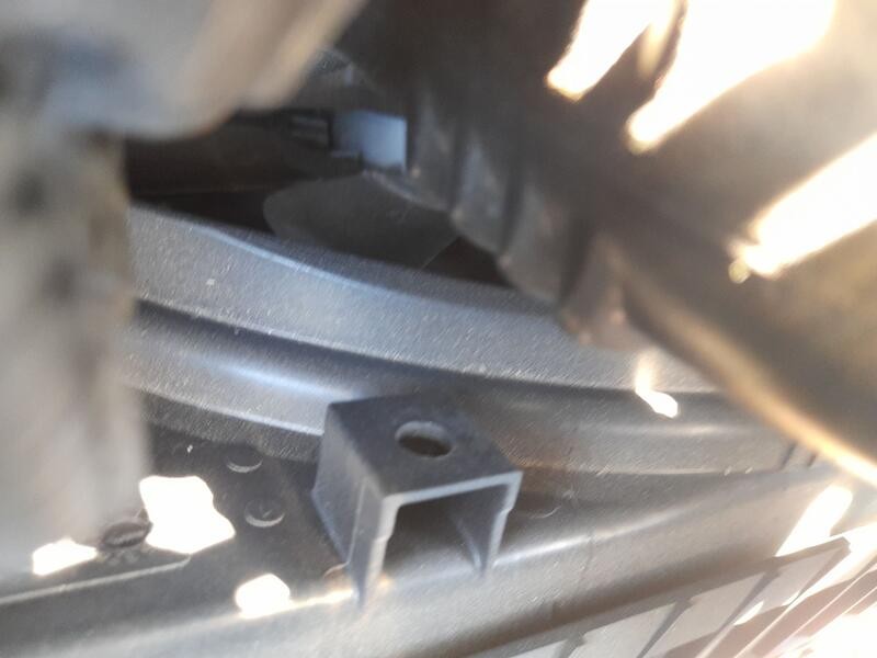 Recambio de electroventilador para dacia sandero iii 1.0 tce 100 eco-g referencia OEM IAM 214813070R  