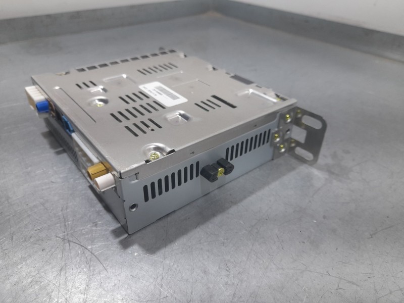 Recambio de sistema audio / radio cd para renault megane iv sport tourer (k9a/m/n_) 1.5 blue dci 115 (k9a6) referencia OEM IAM 2