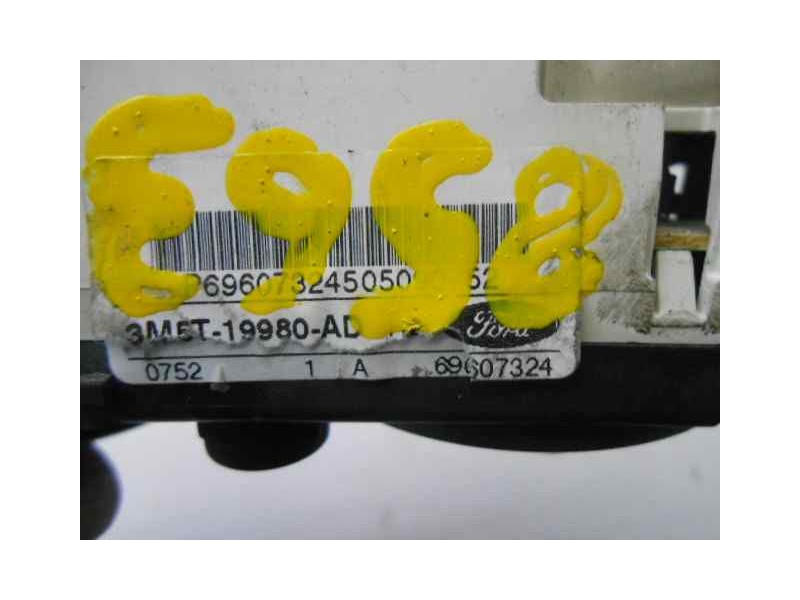 Recambio de mando calefaccion / aire acondicionado para ford focus berlina (cap) ghia referencia OEM IAM 3M5T19980AD  