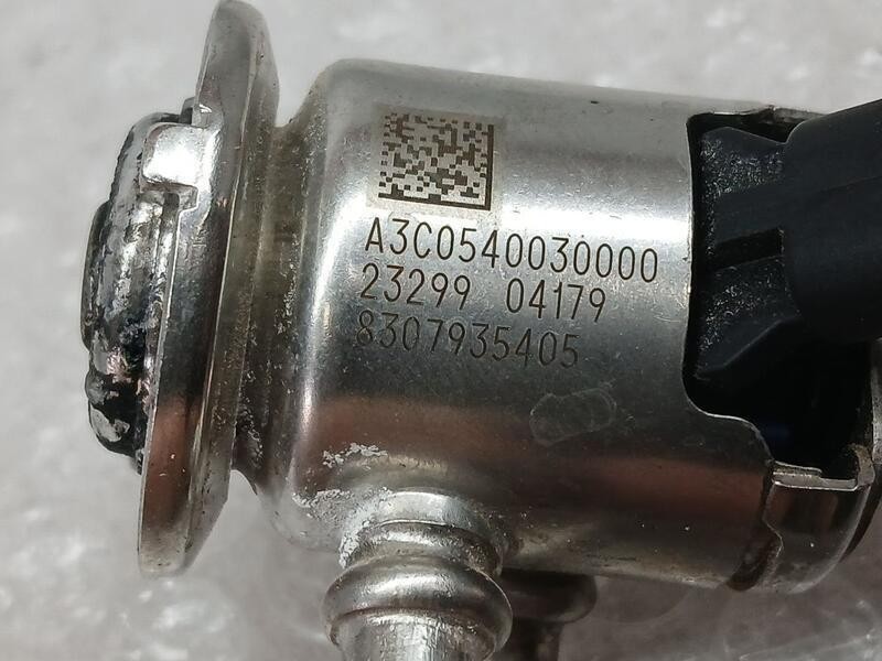 Recambio de inyector adblue para mercedes-benz clase c (w206) c 300 de (206.208) referencia OEM IAM A0004905100  A3C0540030000