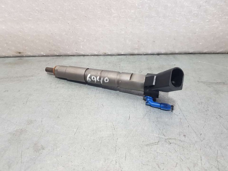 Recambio de inyector para mercedes-benz clase cla (c118) coupe cla 200 d referencia OEM IAM A6540700187 0445117048 BOSCH