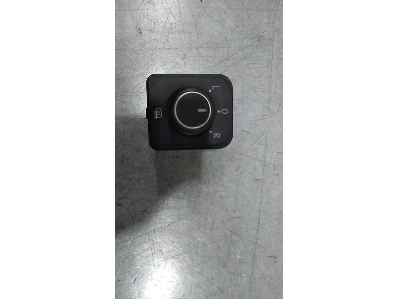 Recambio de mando retrovisor para volkswagen polo advance referencia OEM IAM 2g0959566b  