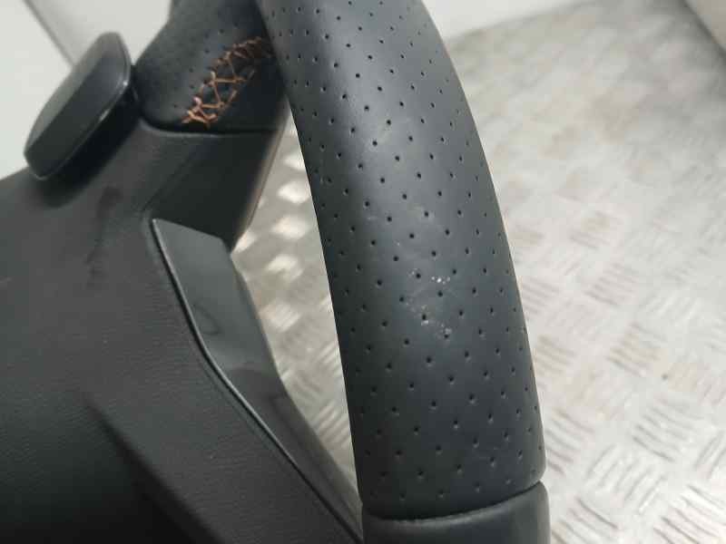 Recambio de volante para cupra leon (5f16) tsi basis referencia OEM IAM 5FA419091FS  C/ LEVAS TOCADO VER FOTOS
