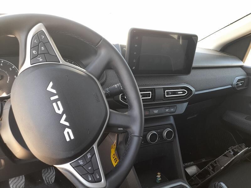 Recambio de kit airbag para dacia sandero iii 1.0 tce 100 eco-g referencia OEM IAM 985701003R C/SALPICADERO Y PRETENSORES 