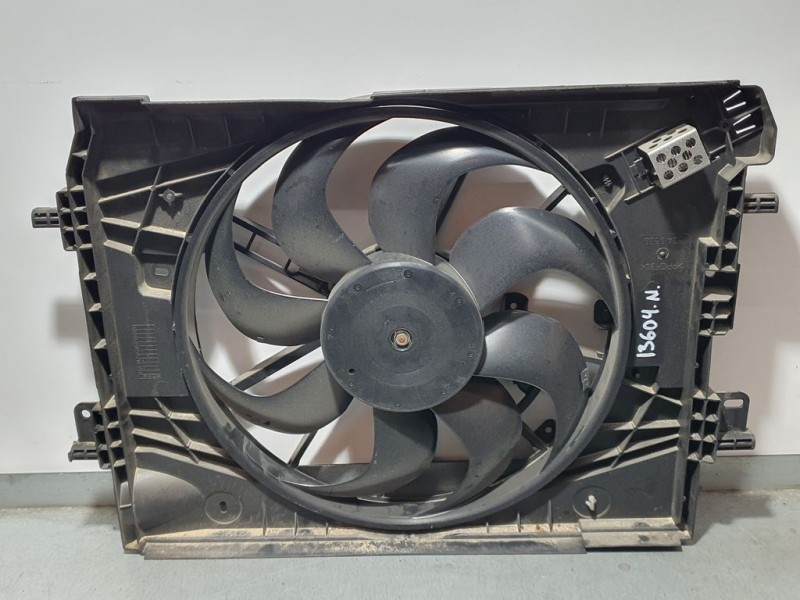 Recambio de electroventilador para renault clio iv dynamique referencia OEM IAM 214816812R 3423362012 AUTOMOTIVE