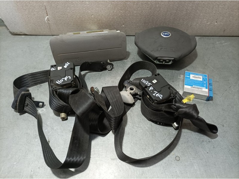 Recambio de kit airbag para fiat panda (169) 1.2 8v climbing 4x4 referencia OEM IAM   AIRBAG CONDUCTOR TOCADO SIN CARRETE