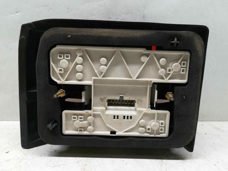 Recambio de piloto trasero derecho para renault 19 hatchback (b/c53) europa referencia OEM IAM   