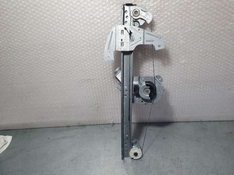 Recambio de elevalunas delantero izquierdo para citroën c1 seduction referencia OEM IAM 698200H020  ELECTRICO 2 PINES