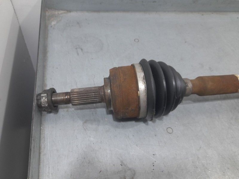 Recambio de transmision delantera derecha para renault megane iv sport tourer (k9a/m/n_) 1.5 blue dci 115 (k9a6) referencia OEM 