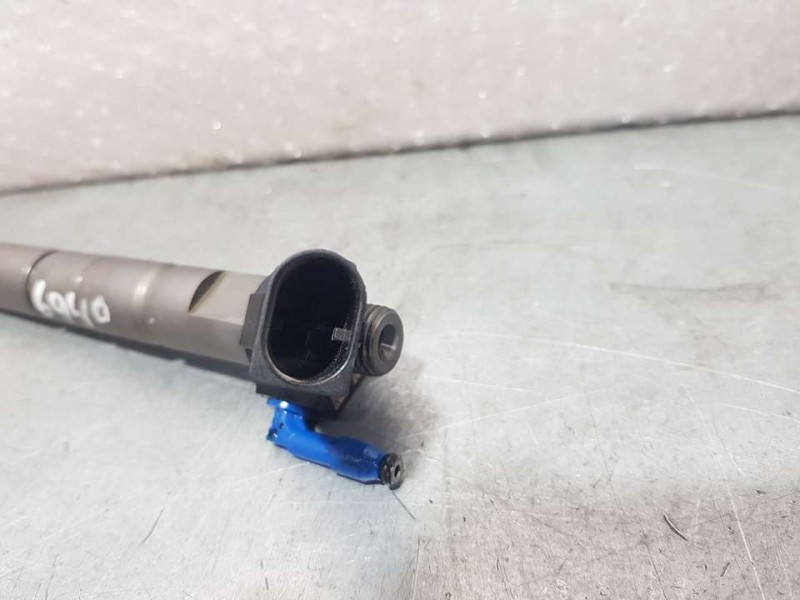 Recambio de inyector para mercedes-benz clase cla (c118) coupe cla 200 d referencia OEM IAM A6540700187 0445117048 BOSCH