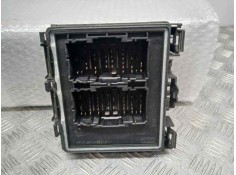 CAJA RELES / FUSIBLES L1BT14D068GAD 9282787111 