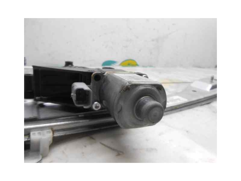 Recambio de elevalunas delantero derecho para peugeot 208 access referencia OEM IAM   ELECTRICO 2 PINS