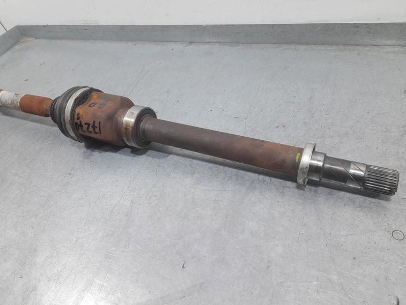 Recambio de transmision delantera derecha para renault megane iv sport tourer (k9a/m/n_) 1.5 blue dci 115 (k9a6) referencia OEM 