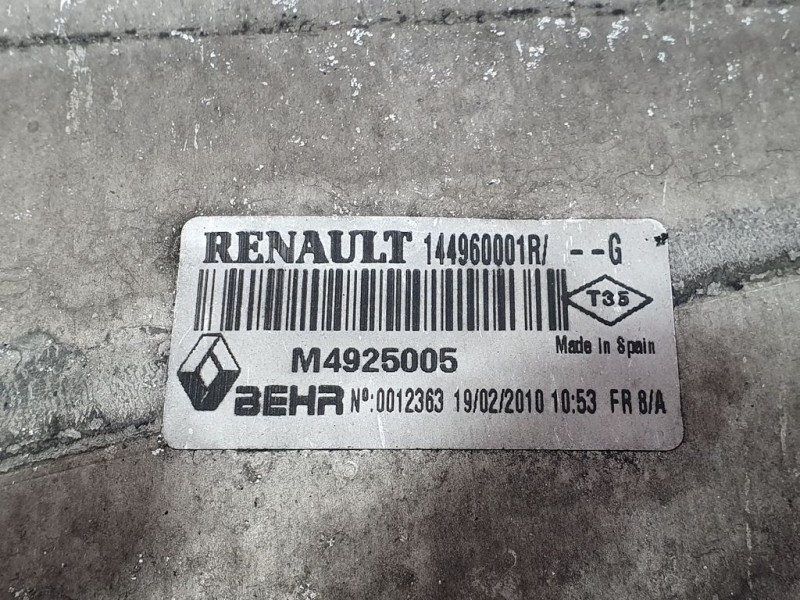 Recambio de intercooler para renault laguna iii dynamique referencia OEM IAM 14496001R 0012363 BEHR