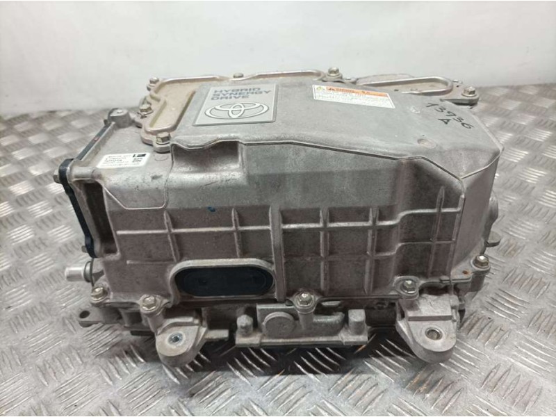 Recambio de convertidor para toyota yaris active hybrid referencia OEM IAM G920052010  