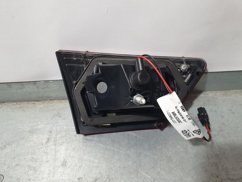 Recambio de piloto trasero derecho para renault clio iv dynamique referencia OEM IAM 265505796R  INTERIOR