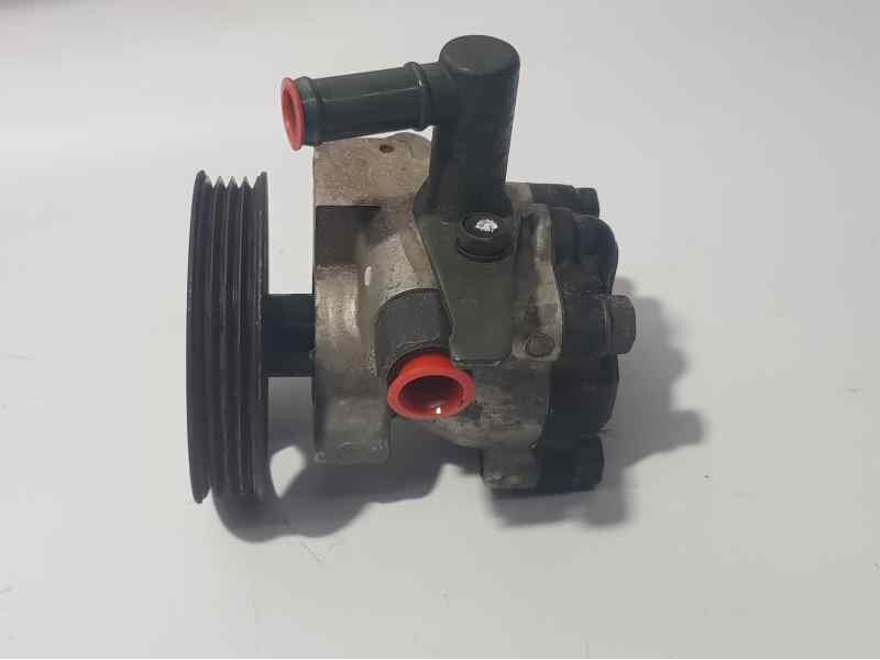 Recambio de bomba direccion para hyundai accent (lc) gls referencia OEM IAM Y8T26  
