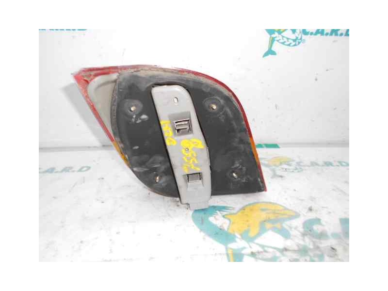 Recambio de piloto trasero derecho para ford fiesta berl./courier surf referencia OEM IAM 7070864  