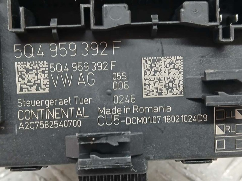 Recambio de modulo electronico para seat leon st (5f8) reference referencia OEM IAM 5Q4959392F A2C7582540700 CONTINENTAL
