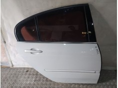 Recambio de puerta trasera derecha para renault laguna iii dynamique referencia OEM IAM   