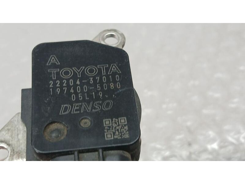 Recambio de caudalimetro para toyota iq 2 referencia OEM IAM 2220437010 DENSO 1974005080