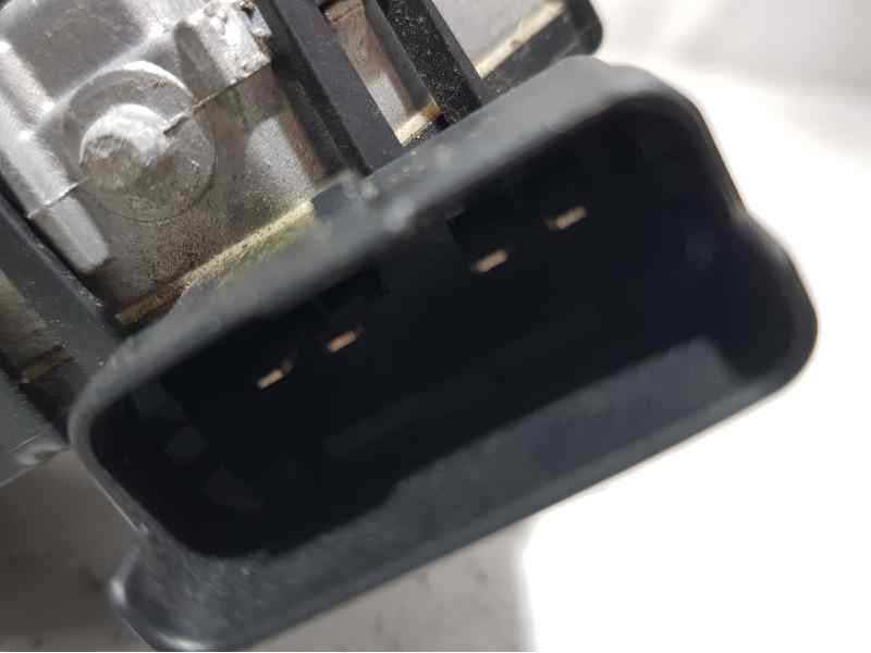 Recambio de motor limpia delantero para peugeot 208 active referencia OEM IAM 9673222580 4 PINS BOSCH