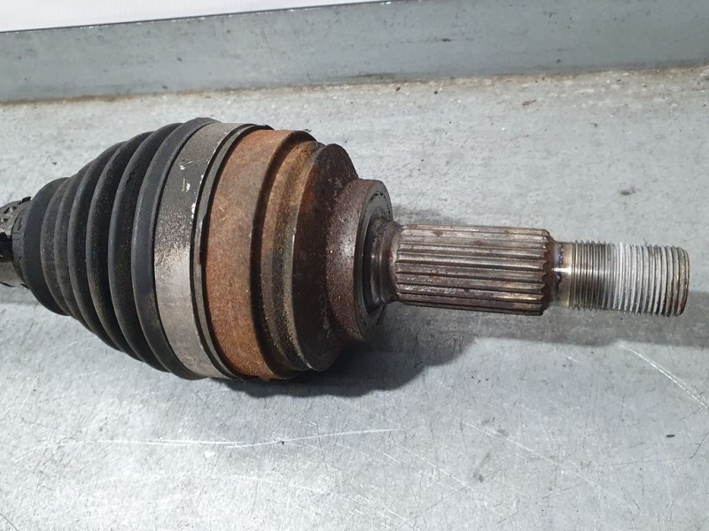 Recambio de transmision delantera derecha para renault clio iv dynamique referencia OEM IAM 391009101R  