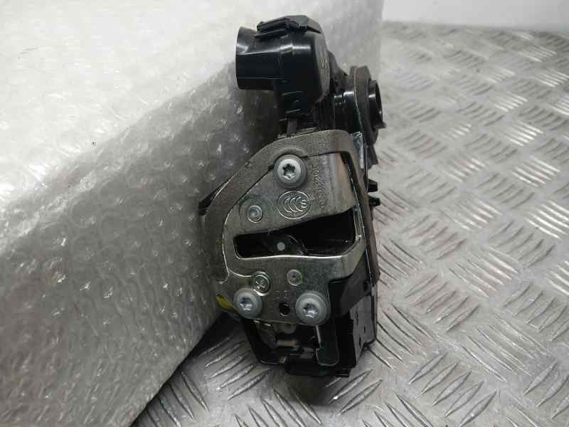 Recambio de cerradura puerta delantera izquierda para toyota iq 2 referencia OEM IAM 9052214 6A ELECTRICA