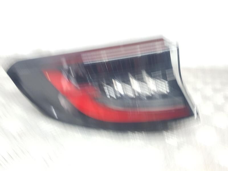 Recambio de piloto trasero izquierdo exterior para renault austral techno referencia OEM IAM 265556446R  EXTERIOR LED