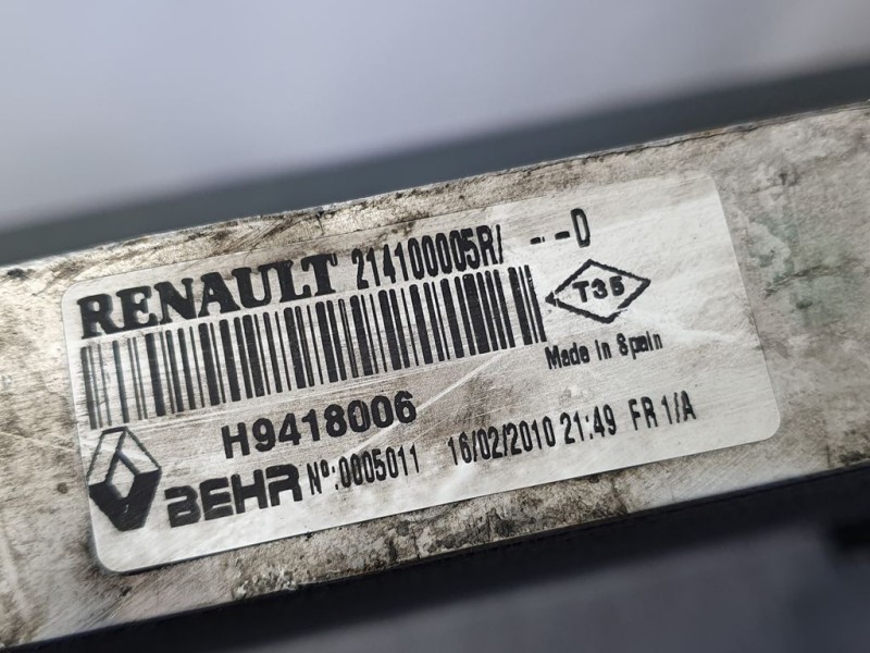 Recambio de radiador agua para renault laguna iii dynamique referencia OEM IAM 214100005R H9418006 BEHR