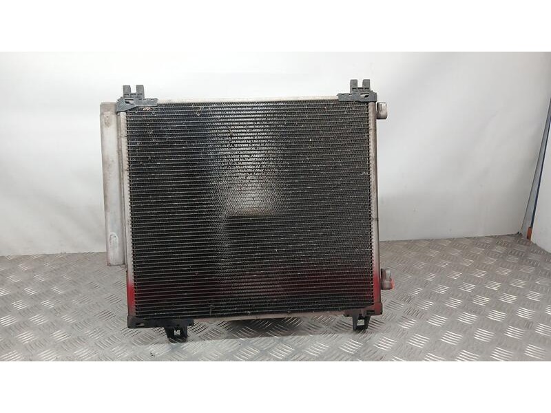 Recambio de condensador / radiador aire acondicionado para toyota iq 2 referencia OEM IAM 8846074010  