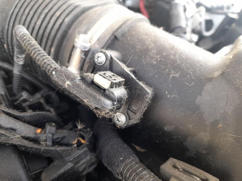 Recambio de caudalimetro para bmw x1 (u11) sdrive 18 i referencia OEM IAM 13628485041  