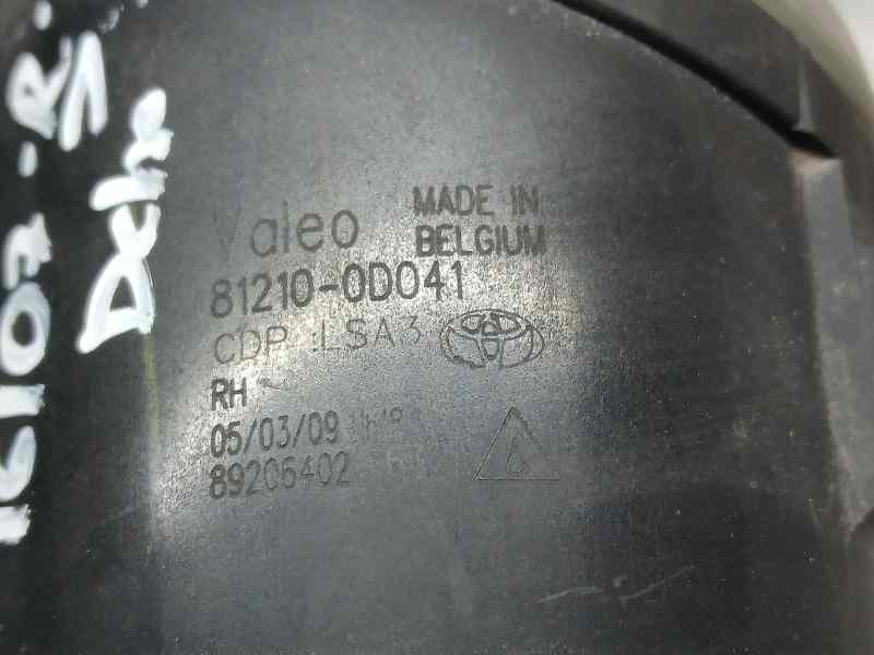 Recambio de faro antiniebla derecho para toyota iq 2 referencia OEM IAM 812100D041 89206402 VALEO