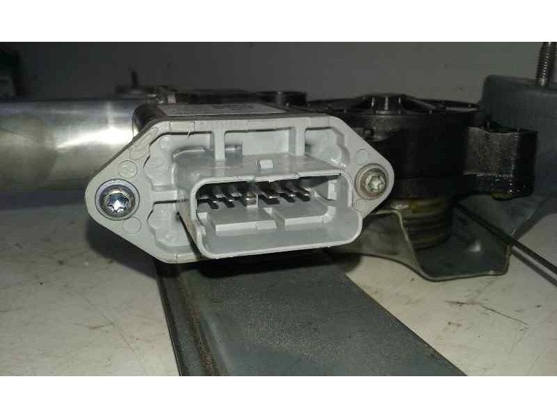 Recambio de elevalunas delantero izquierdo para renault trafic furgón l1h1 2,7t referencia OEM IAM  6 PINS ELECTRICO