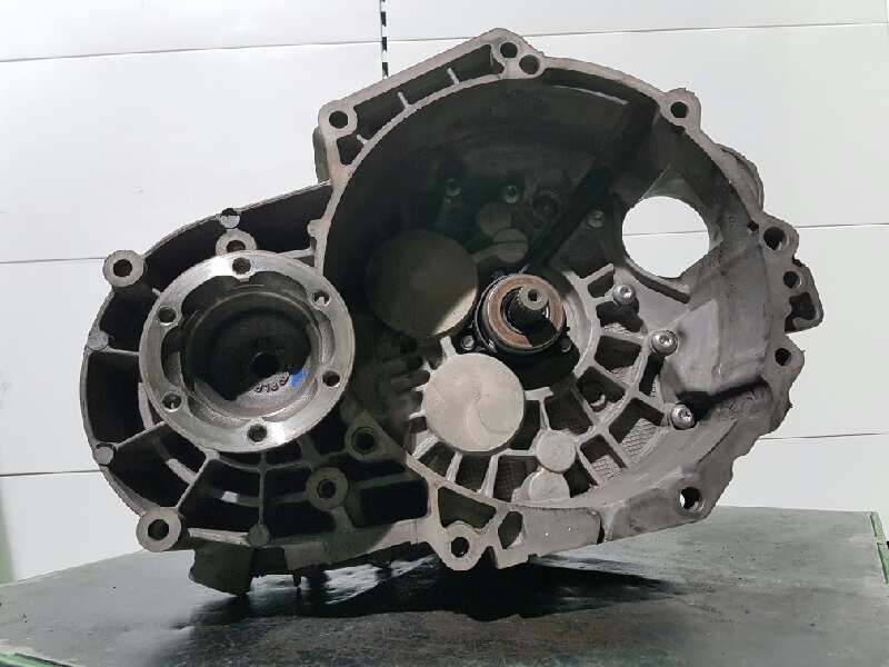 Recambio de caja cambios para volkswagen passat berlina (3c2) advance plus referencia OEM IAM KXX 12060 6VELOCIDADES