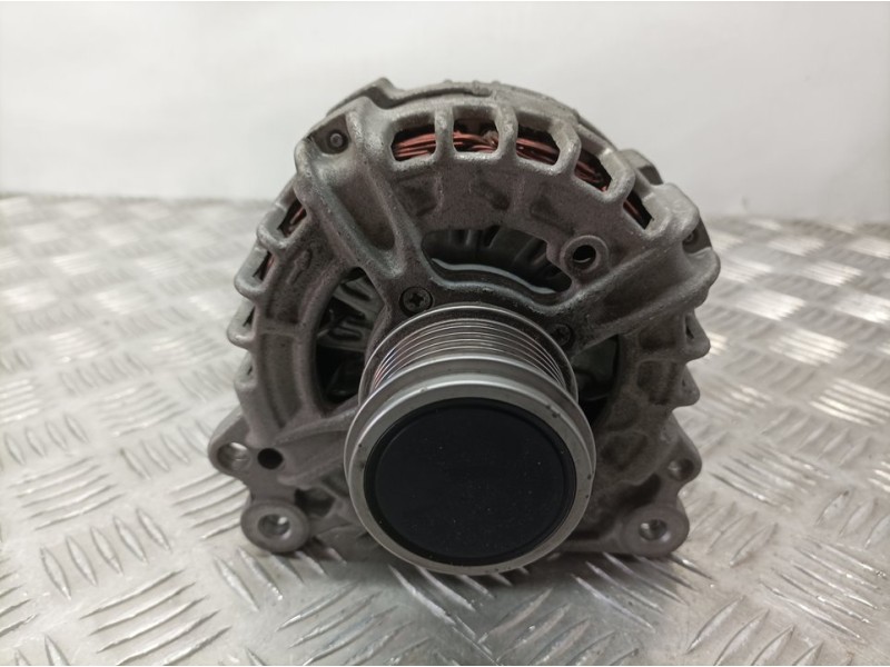 Recambio de alternador para volkswagen tiguan advance bmt referencia OEM IAM 04L903024T F000BL08M8 BOSCH