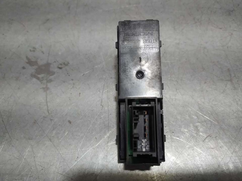 Recambio de mando elevalunas trasero derecho para fiat tipo ii (357) berlina easy referencia OEM IAM 735664630  