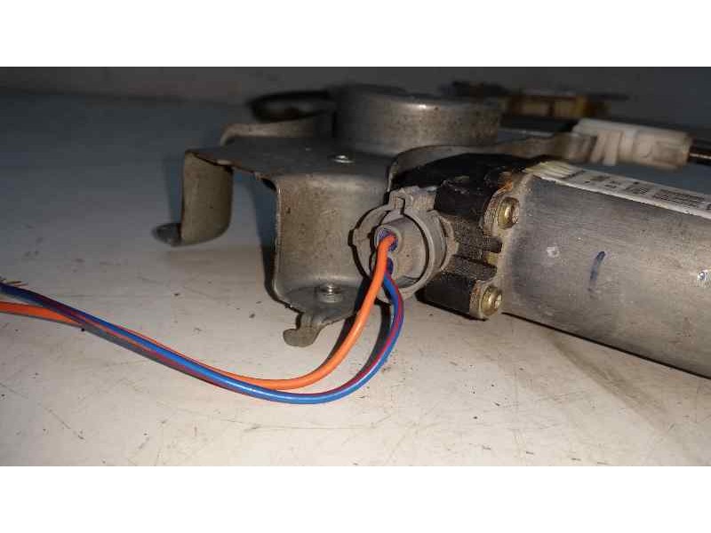 Recambio de elevalunas trasero derecho para nissan primera berlina (p12) acenta referencia OEM IAM  2 PIN ELECTRICO