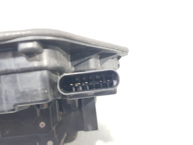 Recambio de cerradura puerta trasera izquierda para bmw x1 (u11) sdrive 18 i referencia OEM IAM 7445045 5 PINS 