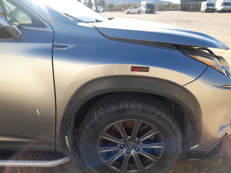 Recambio de aleta delantera derecha para lexus nx (_z1_) 300h (ayz10_) referencia OEM IAM 5381178010  