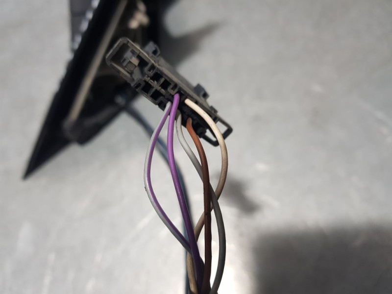 Recambio de retrovisor derecho para volkswagen passat berlina (3b3) comfortline referencia OEM IAM 3B1857508F  ELECTRICO 5 CABLE