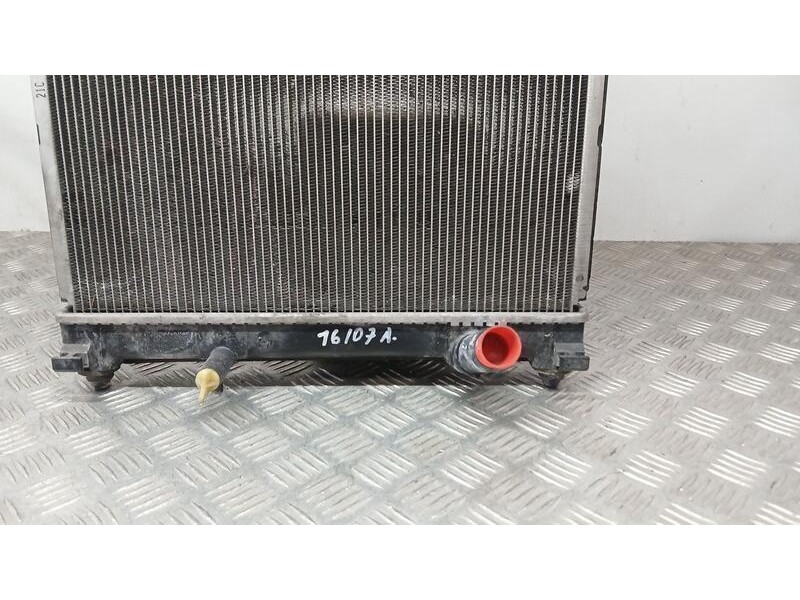 Recambio de radiador agua para toyota iq 2 referencia OEM IAM 1640040220  4221341792